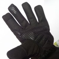 polednik-zimne-rukavice-FROST-dlan